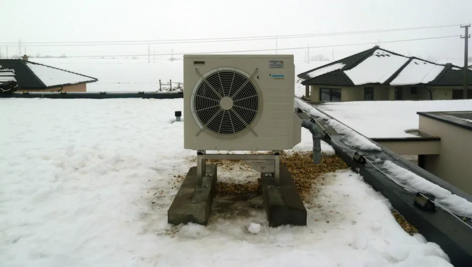 Tepelné čerpadlo vzduch voda Daikin Altherma LT 8kW s chladením rodinný dom Lučenec