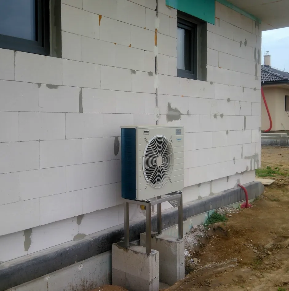 Tepelné čerpadlo vzduch voda Daikin Altherma LT 8kW s chladením rodinný dom Lučenec
