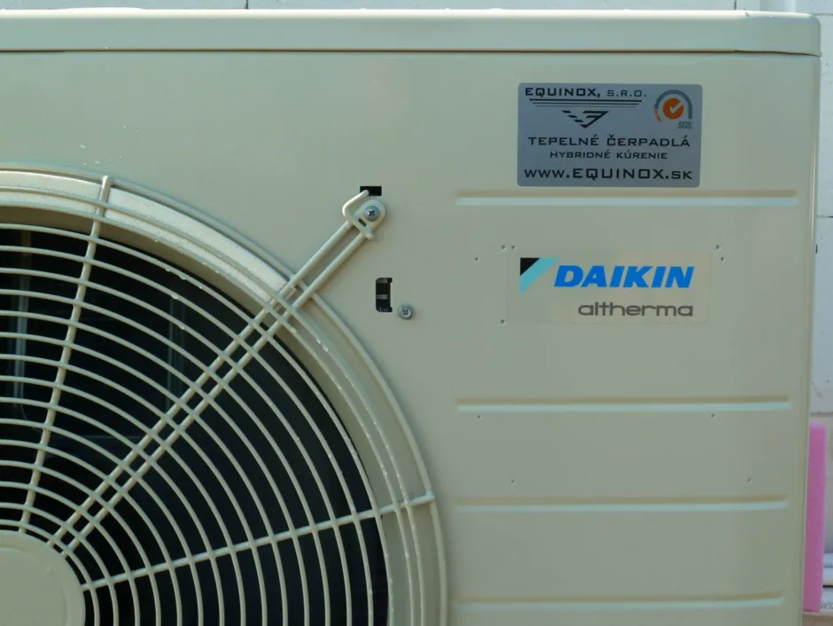 Tepelné čerpadlo vzduch voda Daikin Altherma LT 8kW s chladením rodinný dom Lučenec