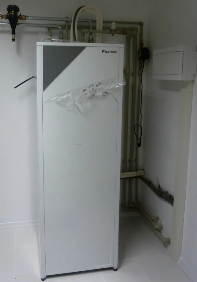 Tepelné čerpadlo vzduch voda Daikin Altherma LT 11kW s chladením rodinný dom Lučenec