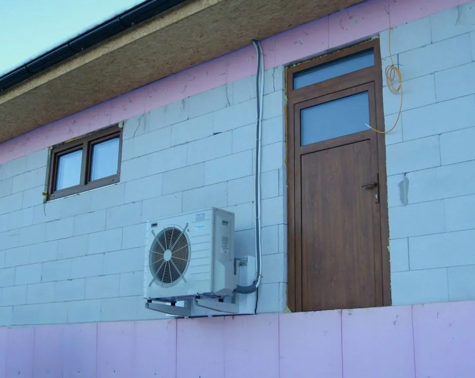 Tepelné čerpadlo vzduch voda Daikin Altherma LT 8kW s chladením rodinný dom Nižná