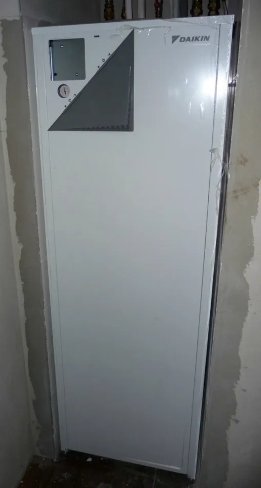 Tepelné čerpadlo vzduch voda Daikin Altherma LT 8kW s chladením rodinný dom Piešťany