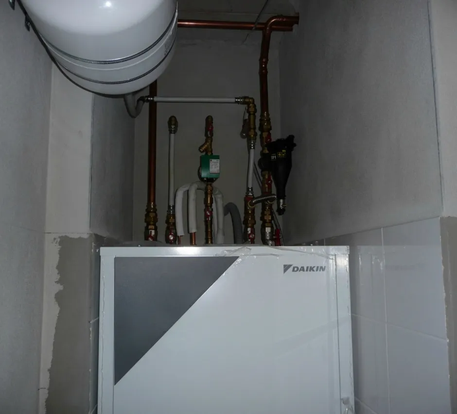 Tepelné čerpadlo vzduch voda Daikin Altherma LT 8kW s chladením rodinný dom Piešťany