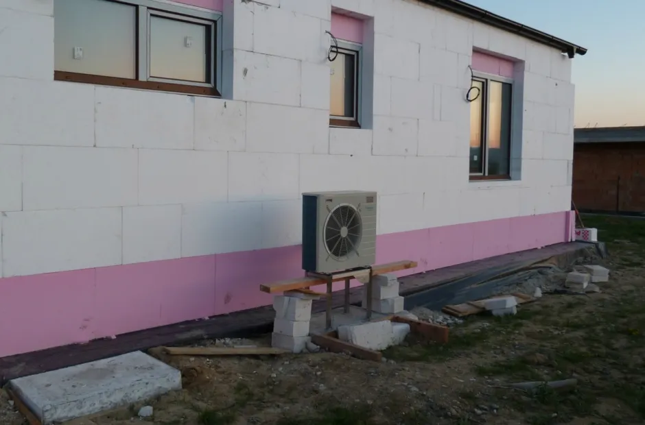 Tepelné čerpadlo vzduch voda Daikin Altherma LT 8kW s chladením rodinný dom Šenkvice