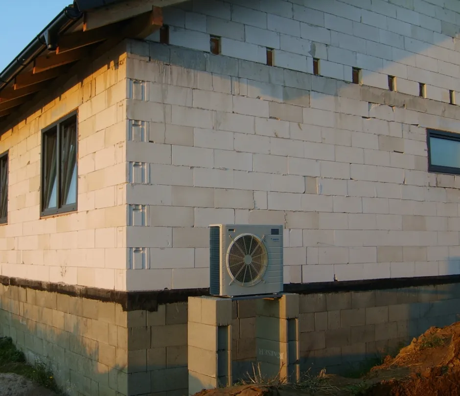 Tepelné čerpadlo vzduch voda Daikin Altherma LT 8kW s chladením rodinný dom Vajkovce