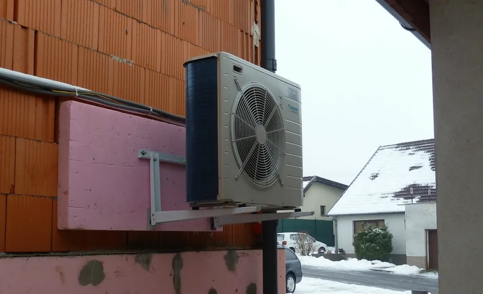 Tepelné čerpadlo vzduch voda Daikin Altherma LT 8kW s chladením rodinný dom Vidiná