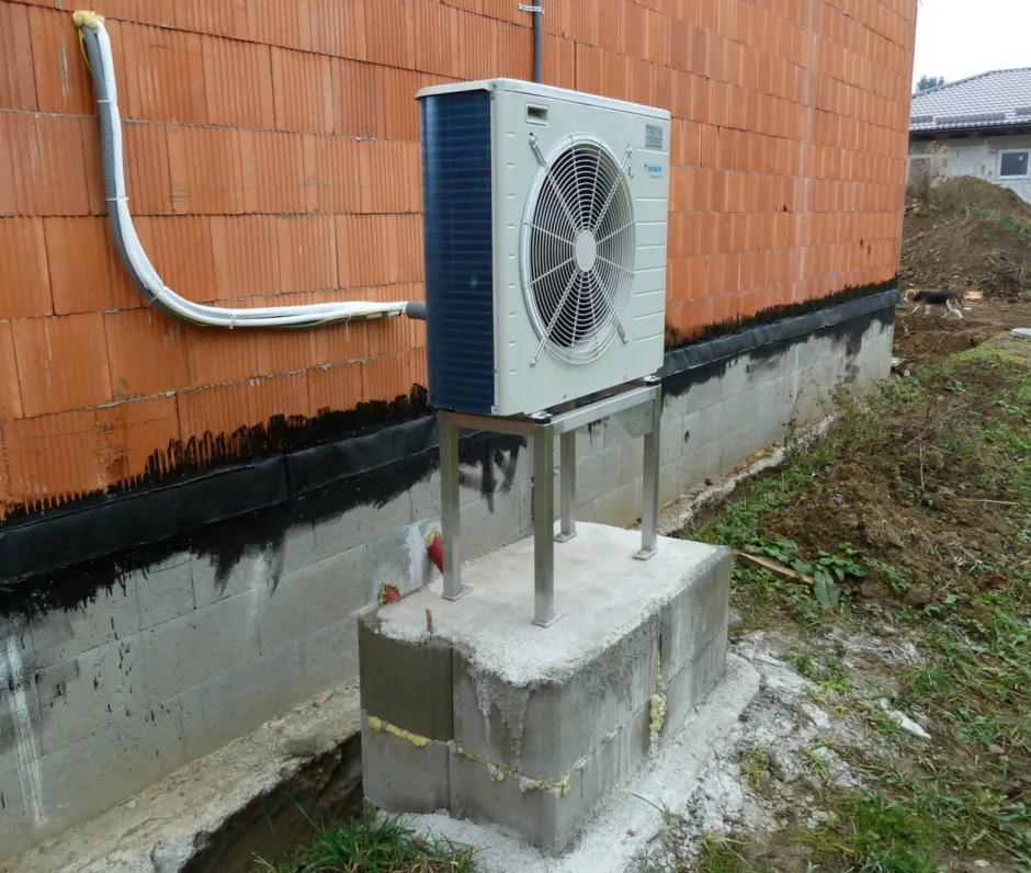 Tepelné čerpadlo vzduch voda Daikin Altherma LT 8kW s chladením rodinný dom Višňové