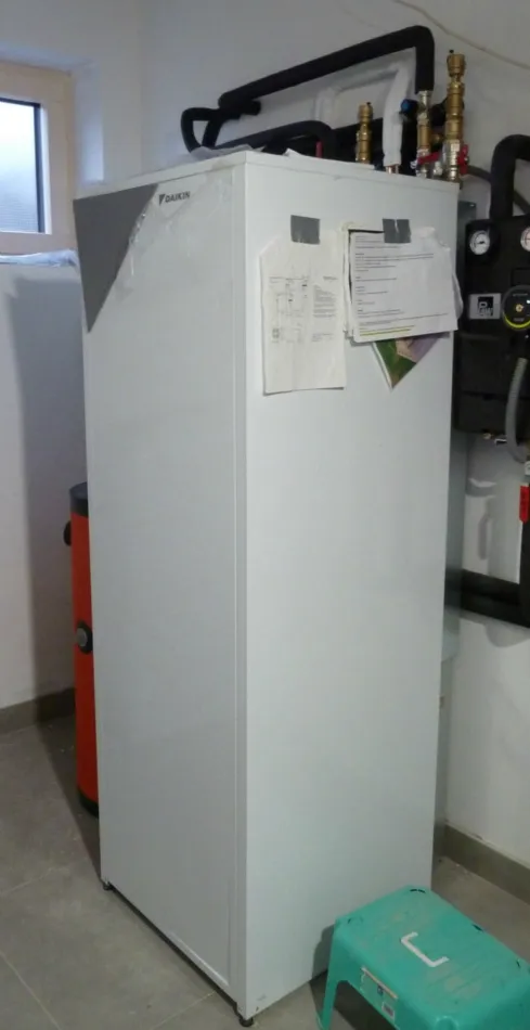 Tepelné čerpadlo vzduch voda Daikin Altherma LT 8kW s chladením rodinný dom Višňové
