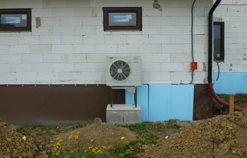 Tepelné čerpadlo vzduch voda Daikin Altherma LT 8kW s chladením rodinný dom Žilina