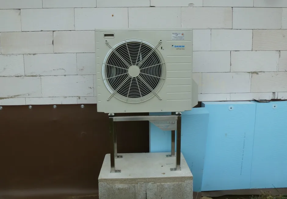 Tepelné čerpadlo vzduch voda Daikin Altherma LT 8kW s chladením rodinný dom Žilina