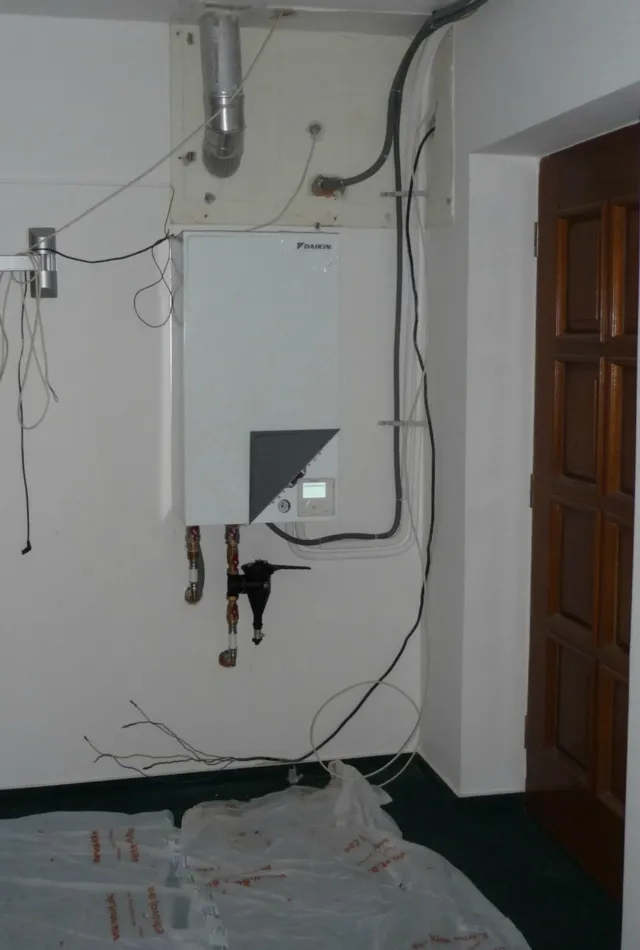 Tepelné čerpadlo vzduch voda Daikin Altherma LT11kW rodinný dom Galanta