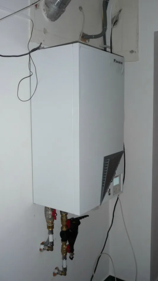 Tepelné čerpadlo vzduch voda Daikin Altherma LT11kW rodinný dom Galanta