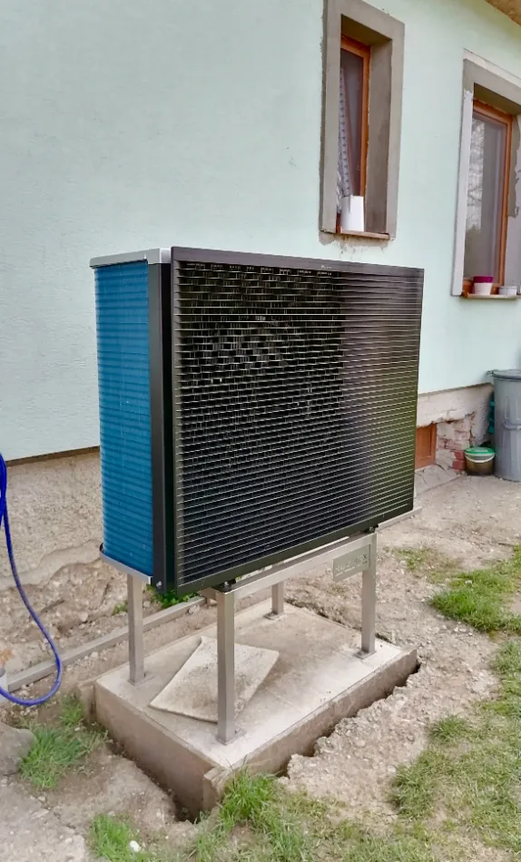 Tepelné čerpadlo vzduch voda Daikin Altherma MT3 strednoteplotné 12kW rodinný dom Buzitka