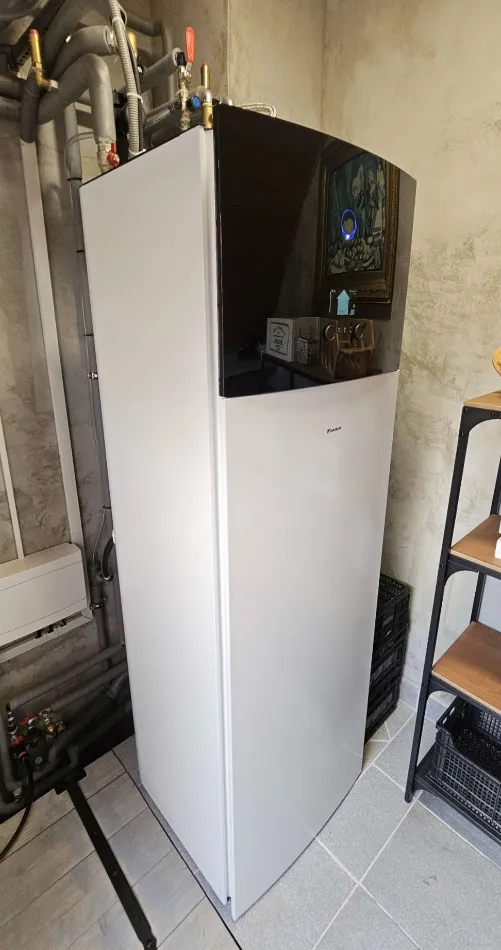 Tepelné čerpadlo vzduch voda Daikin Altherma MT3 strednoteplotné 8kW rod. dom Svätý Anton