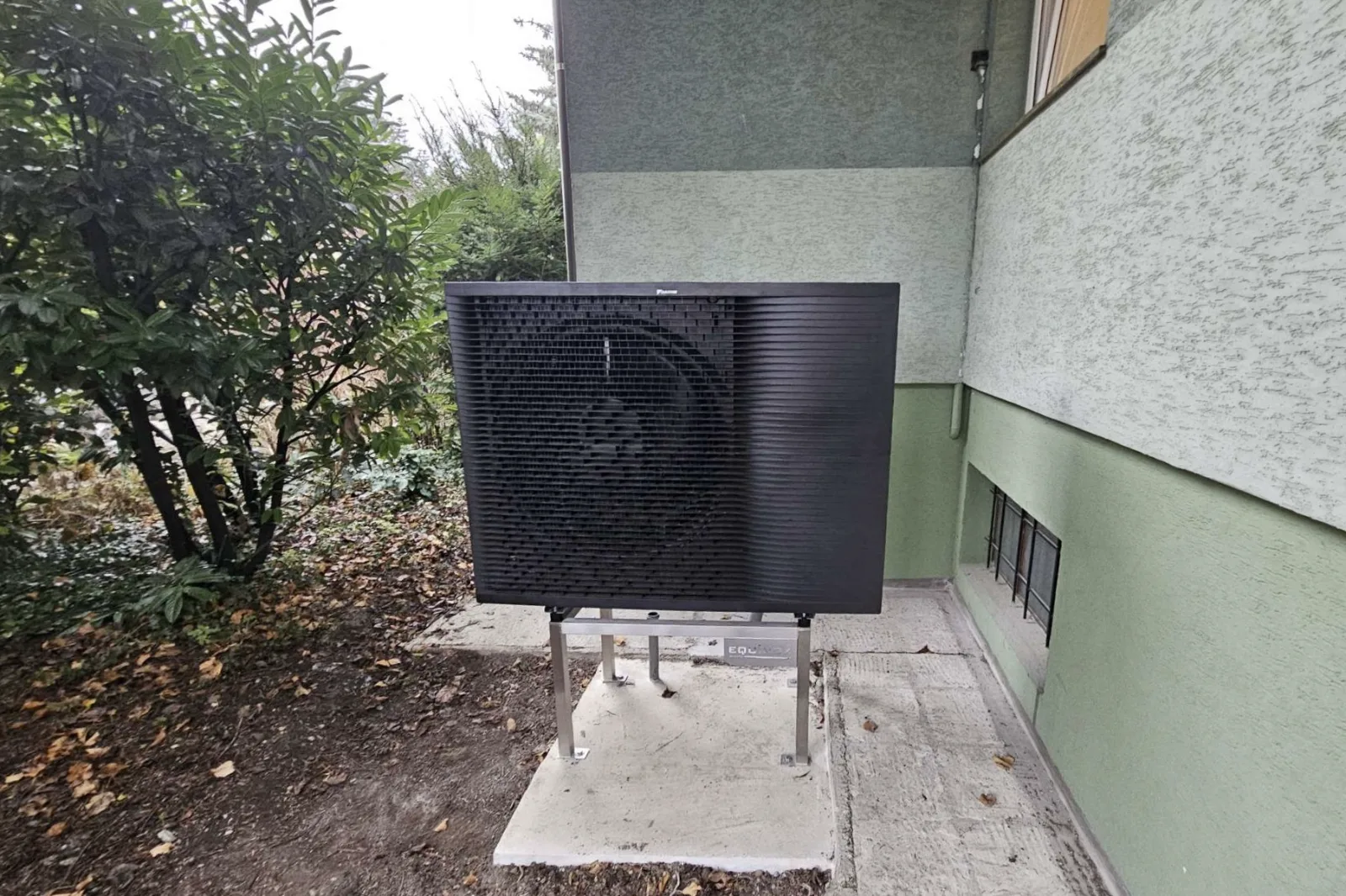 Tepelné čerpadlo vzduch voda Daikin Altherma R MT3 strednoteplotné 10kW Bruck an der Leitha