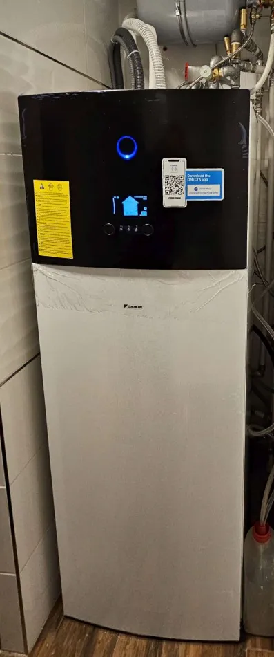 Tepelné čerpadlo vzduch voda Daikin Altherma R MT3 strednoteplotné 10kW rod. dom Moštenica