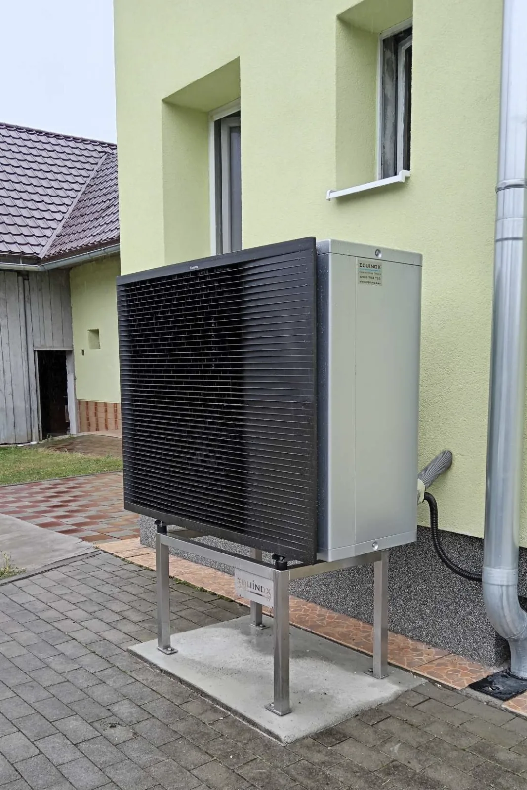Tepelné čerpadlo vzduch voda Daikin Altherma R MT3 strednoteplotné 12kW Lukavica