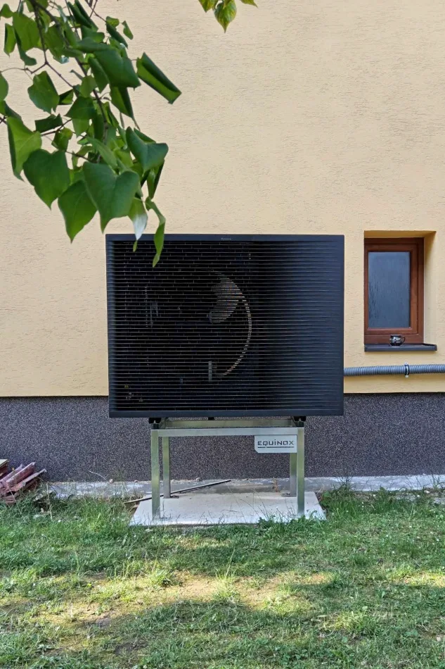 Tepelné čerpadlo vzduch voda Daikin Altherma R MT3 strednoteplotné 12kW RD Horné Pršany