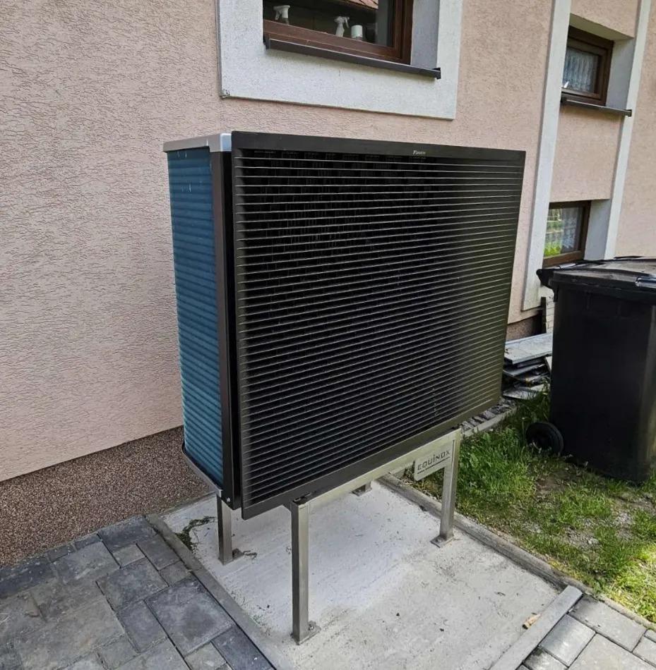 Tepelné čerpadlo vzduch voda Daikin Altherma R MT3 strednoteplotné 12kW rod. dom Kordíky