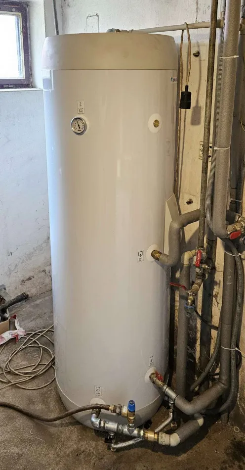 Tepelné čerpadlo vzduch voda Daikin Altherma R MT3 strednoteplotné 12kW rod. dom Kordíky