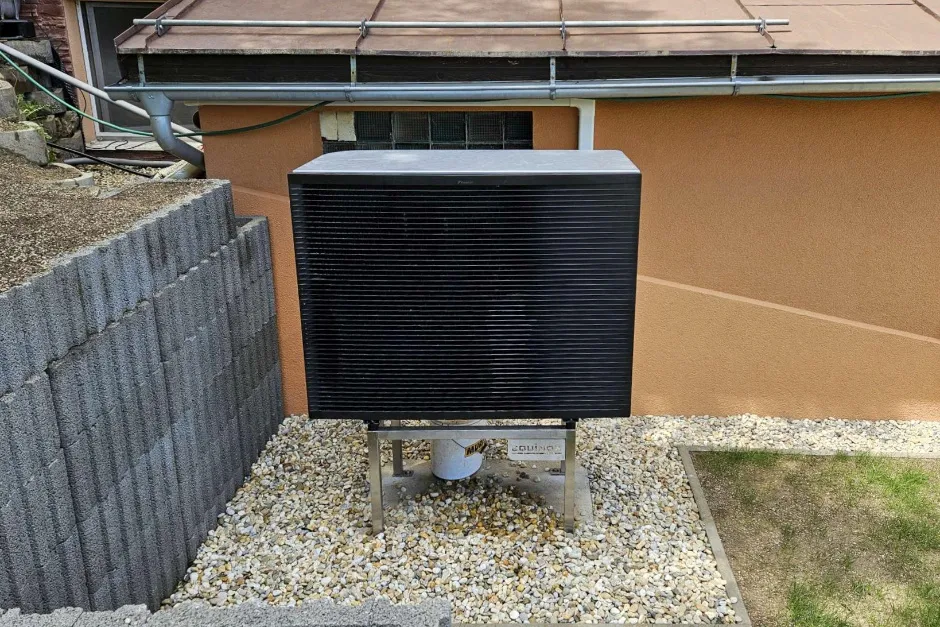Tepelné čerpadlo vzduch voda Daikin Altherma R MT3 strednoteplotné 12kW rod. dom Králiky