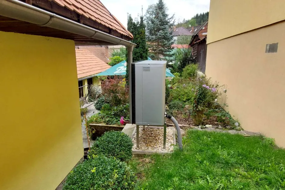 Tepelné čerpadlo vzduch voda Daikin Altherma R MT3 strednoteplotné 12kW rod.dom Ružomberok