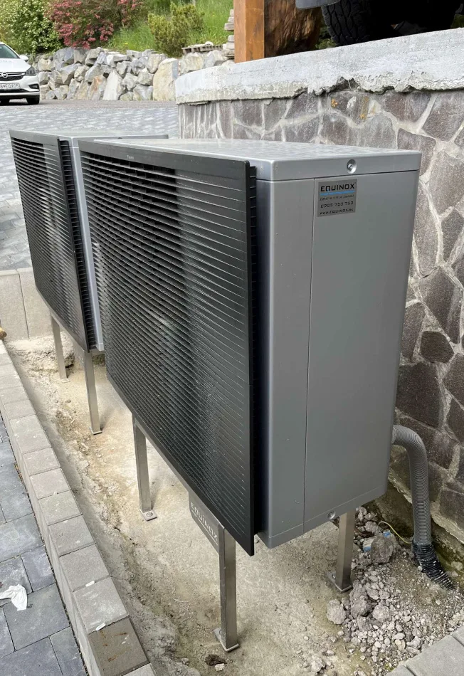 Tepelné čerpadlo vzduch voda Daikin Altherma R MT3 strednoteplotné 8kW s chladením Hriňová